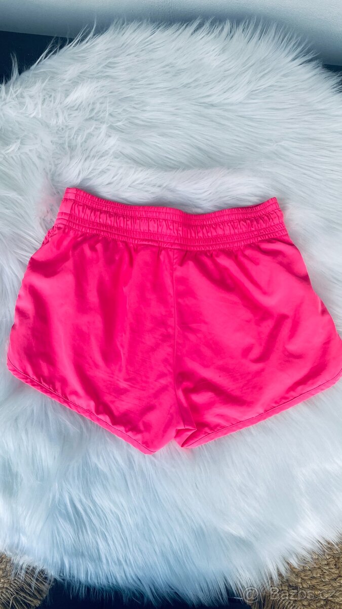 Růžové kraťasy H&M - 3