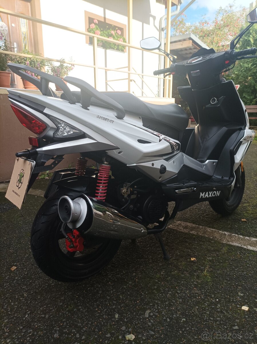 Maxon 125 - 3