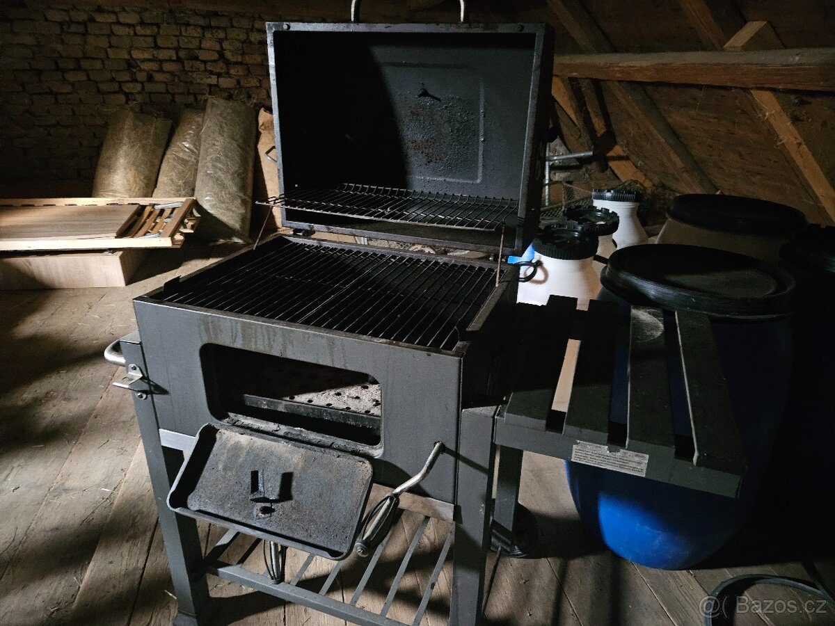 gril zahradní - 3