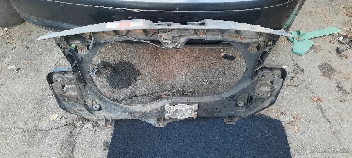 Chladicova stena audi a6 4f - 3