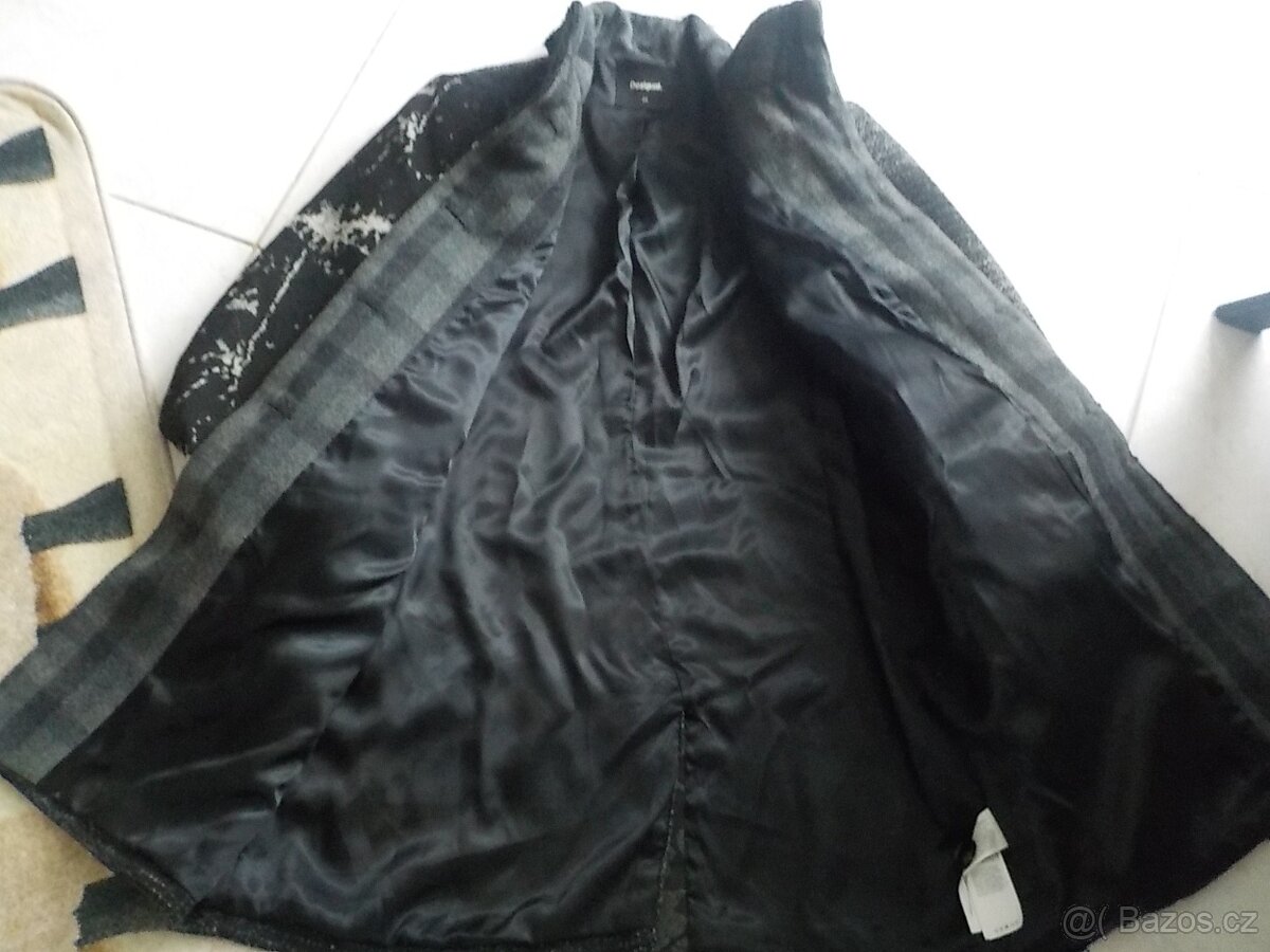 Desigual kabat vel 42/44 - 3