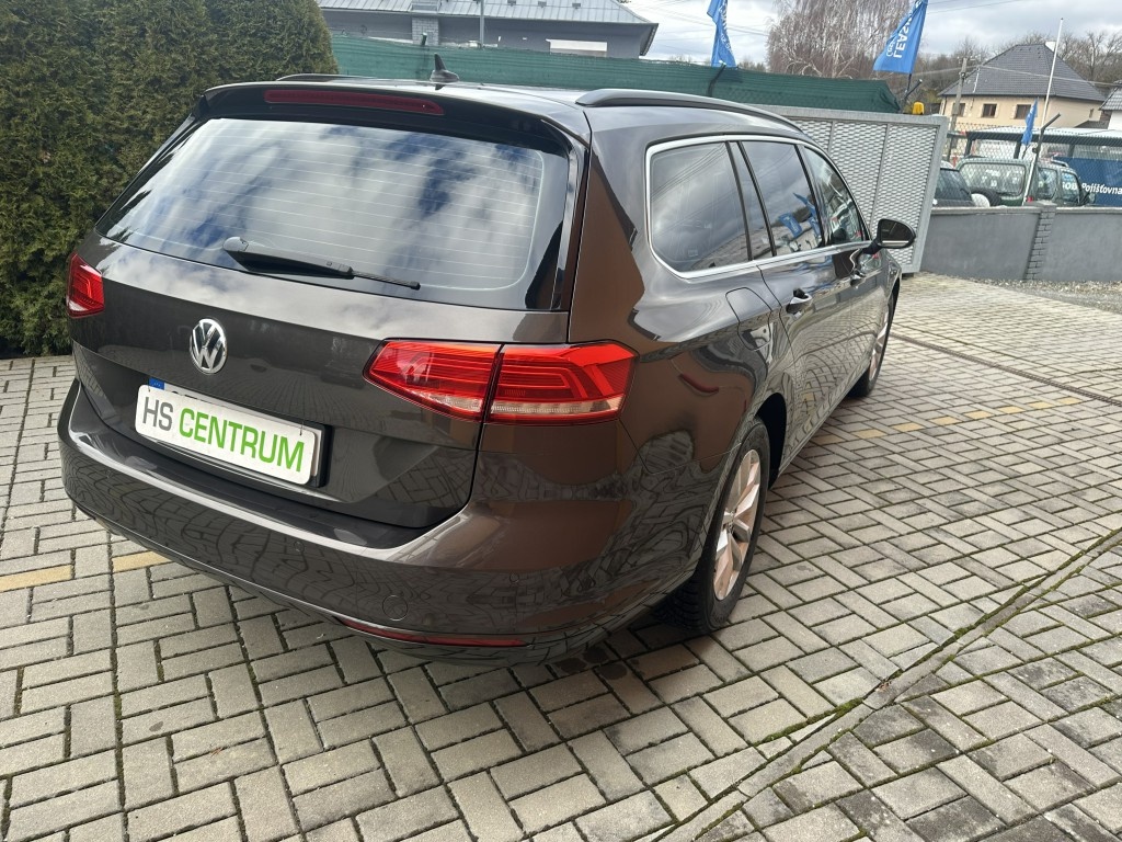 VW Passat 2.0 TDi 110kW - 3