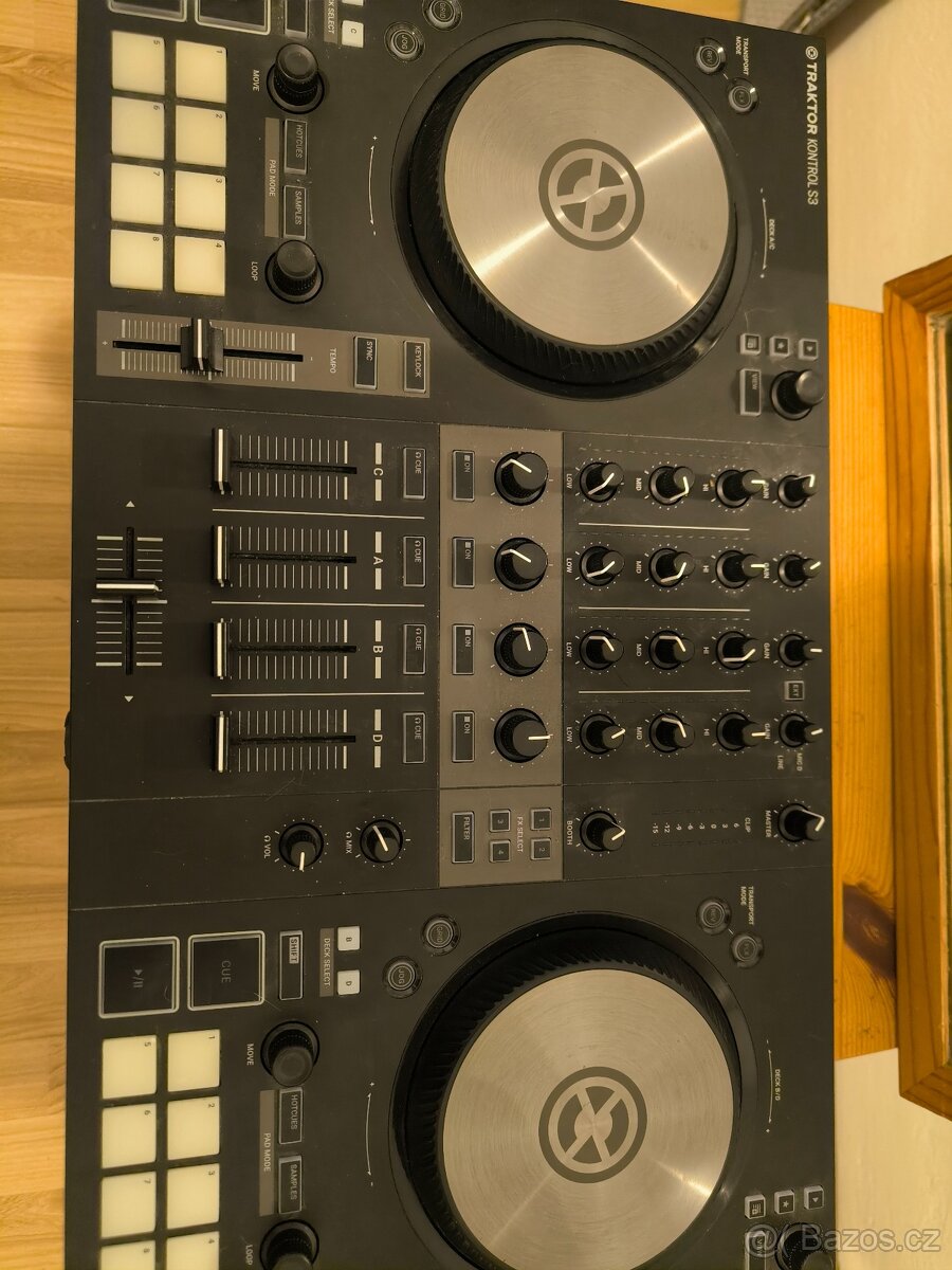 Traktor Kontrol S3 + traktor pro 3 - 3