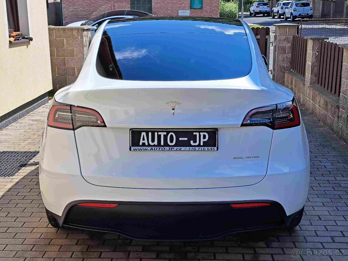 Tesla Model Y AWD Long Range - 1913 - 3
