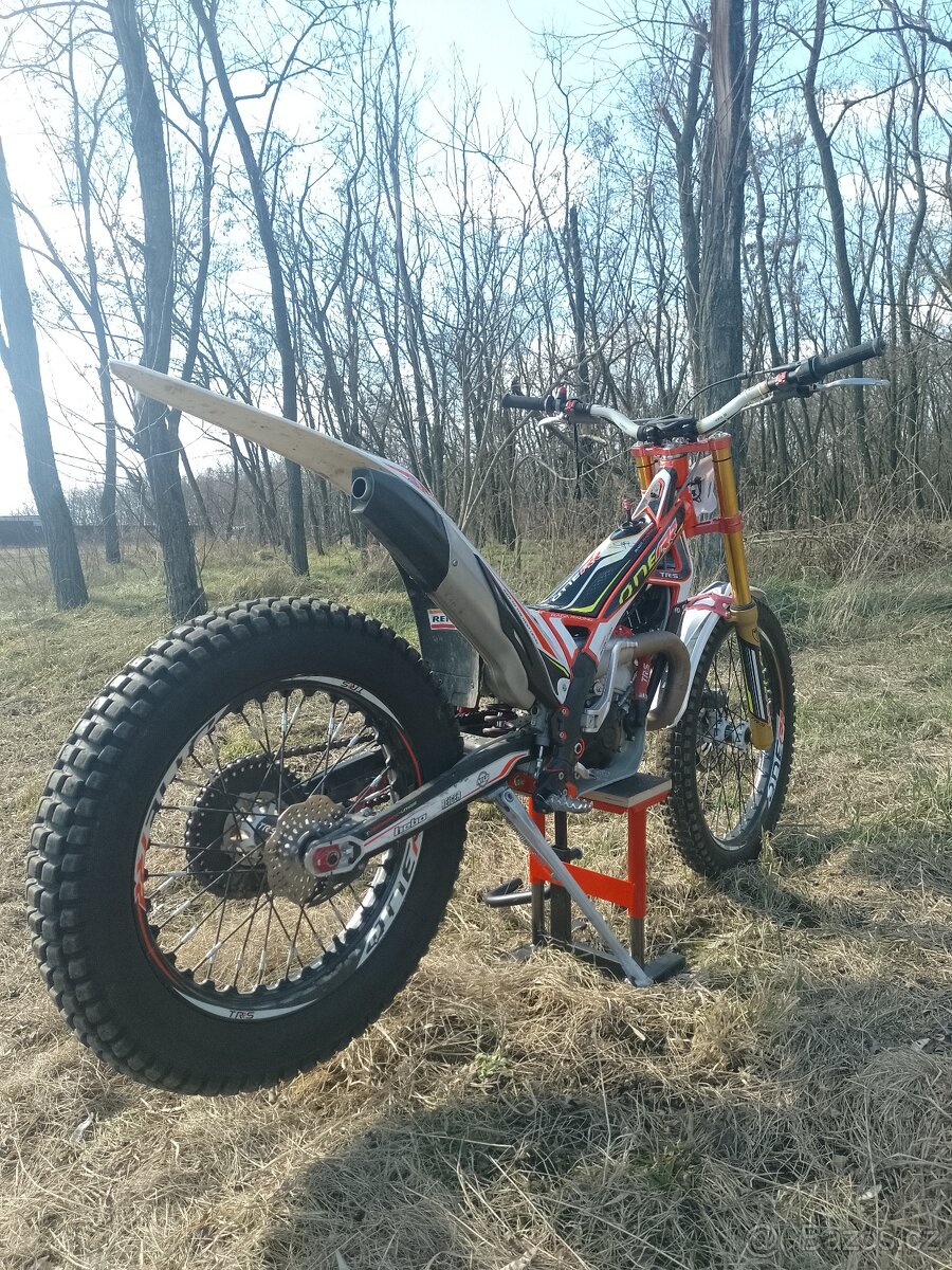 TRS One 300 RR