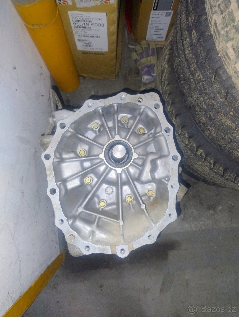 Prodám automatickou převodovkou Nissan Patrol