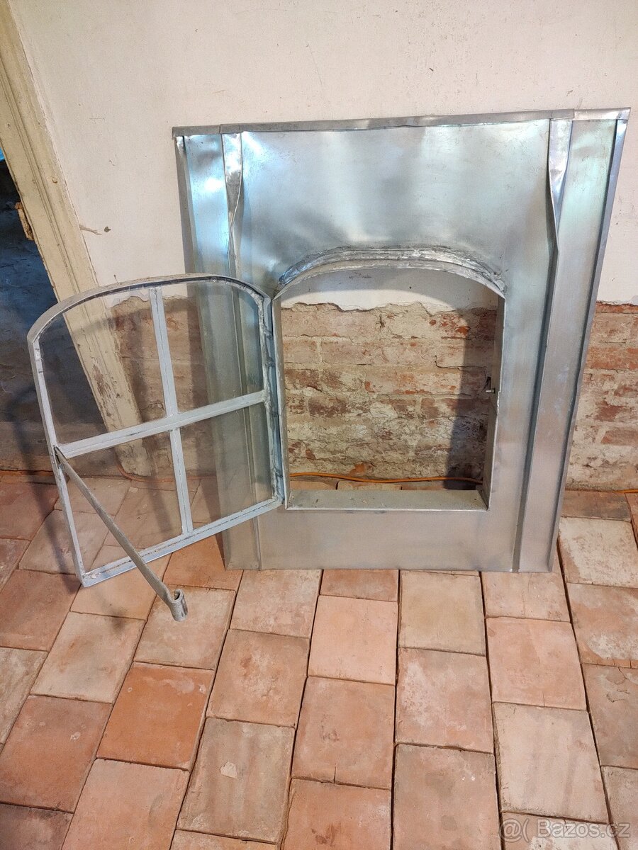 historický střešní výlez (replika) - 3