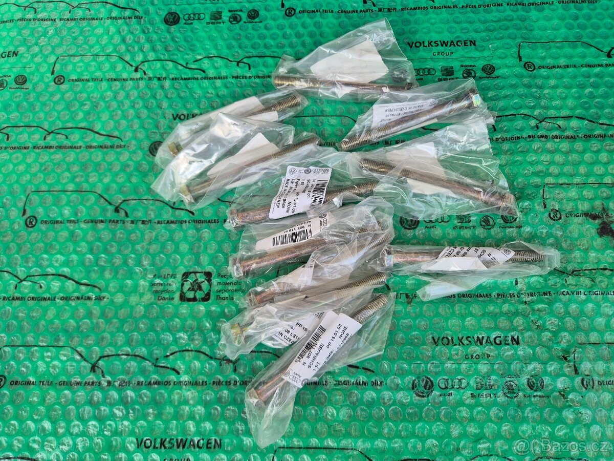 šroub konzole motoru Škoda Felicia 1.6 , 1.9d N90711801 , N - 3