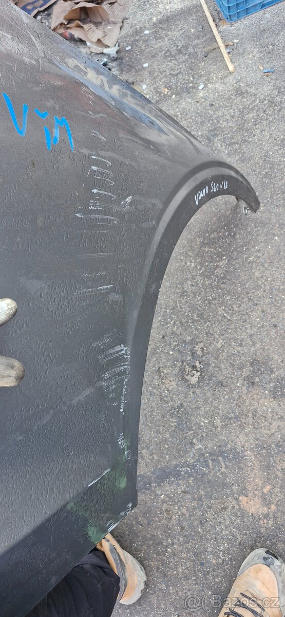 Pravy predni blatnim volvo v60 s 60 - 3