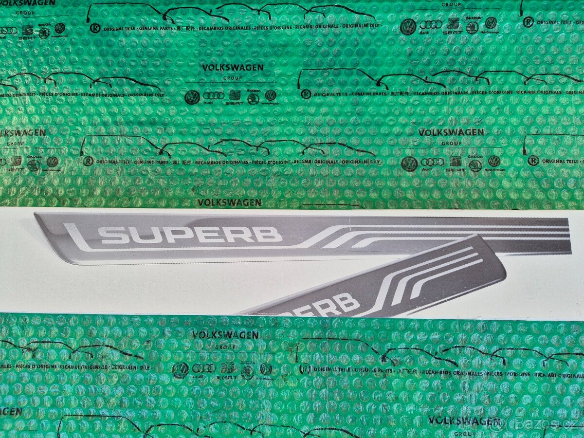 dekorativní prahové lišty Škoda Superb 3V0071303 - 3