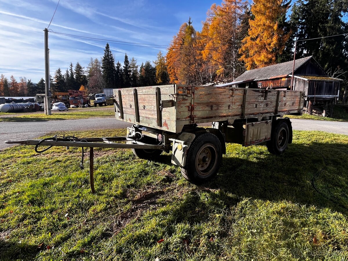 valník za v3s,traktor - 3