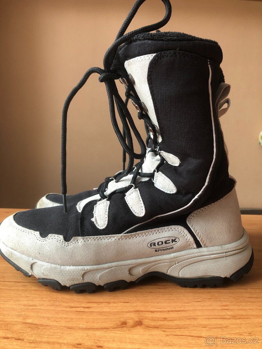 Prodám zimní boty zn.Rock Spring,vel.37 - 3