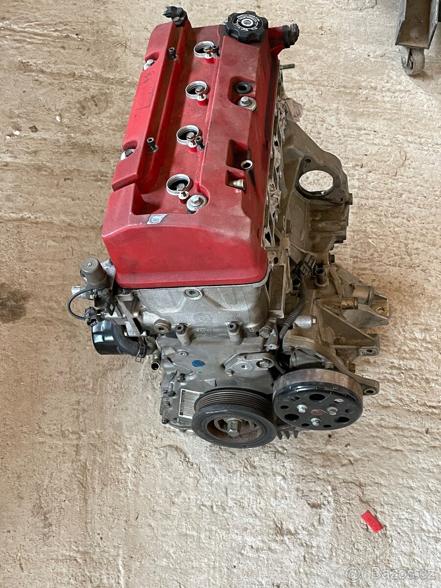 Motor Honda S2000 - 3