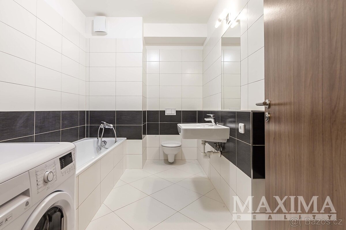 Byt 2+kk o ploše 50 m2 - Praha, Stodůlky - 3