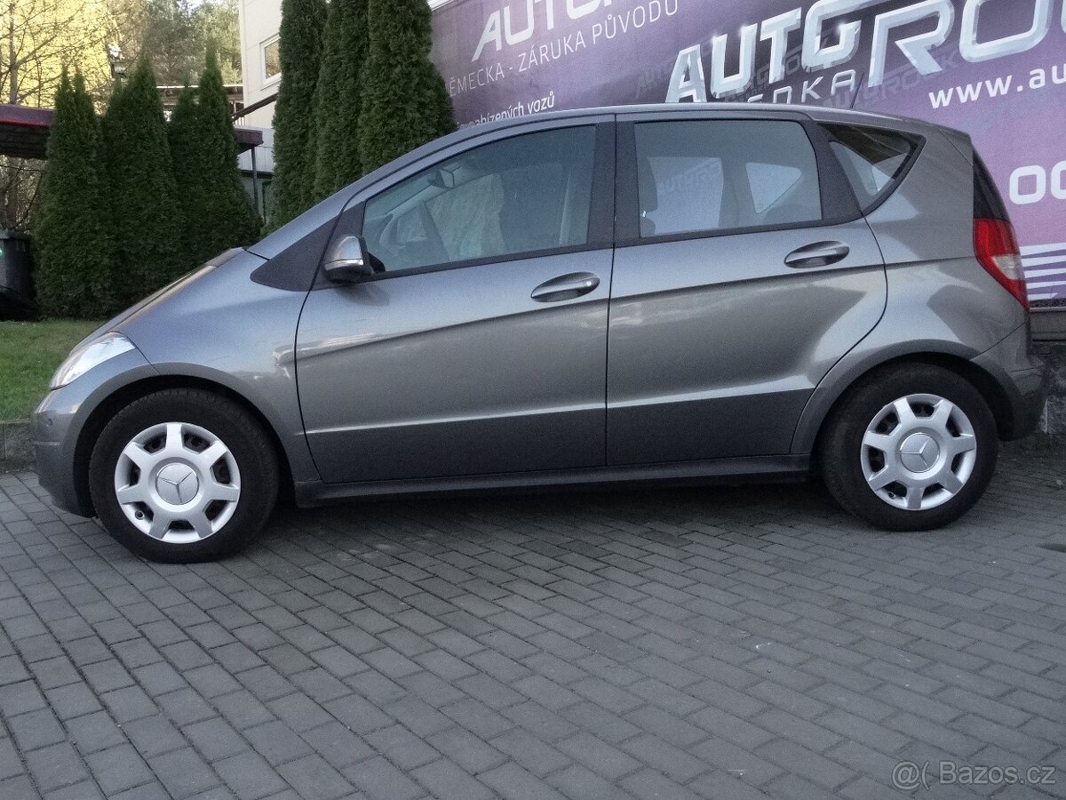 Mercedes-Benz Třídy A, 160 1,5i benzin - 3