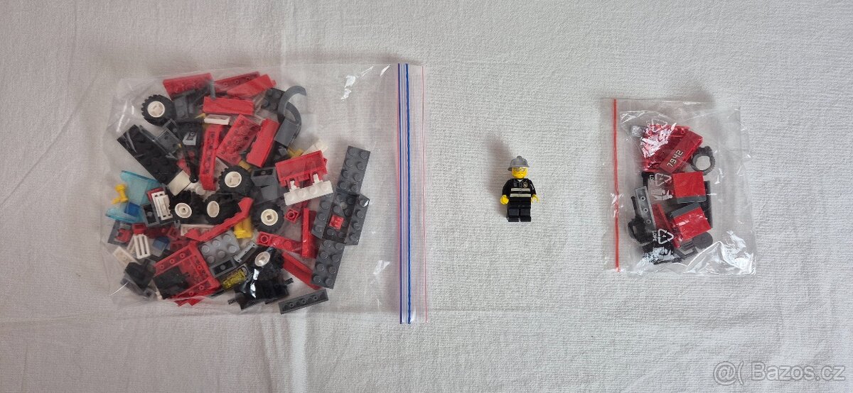 LEGO City 7942 Hasičský pick-up - 3