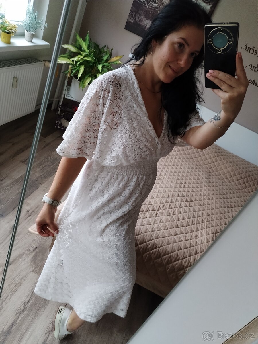 Romantické krajkované šaty XS - L - 3