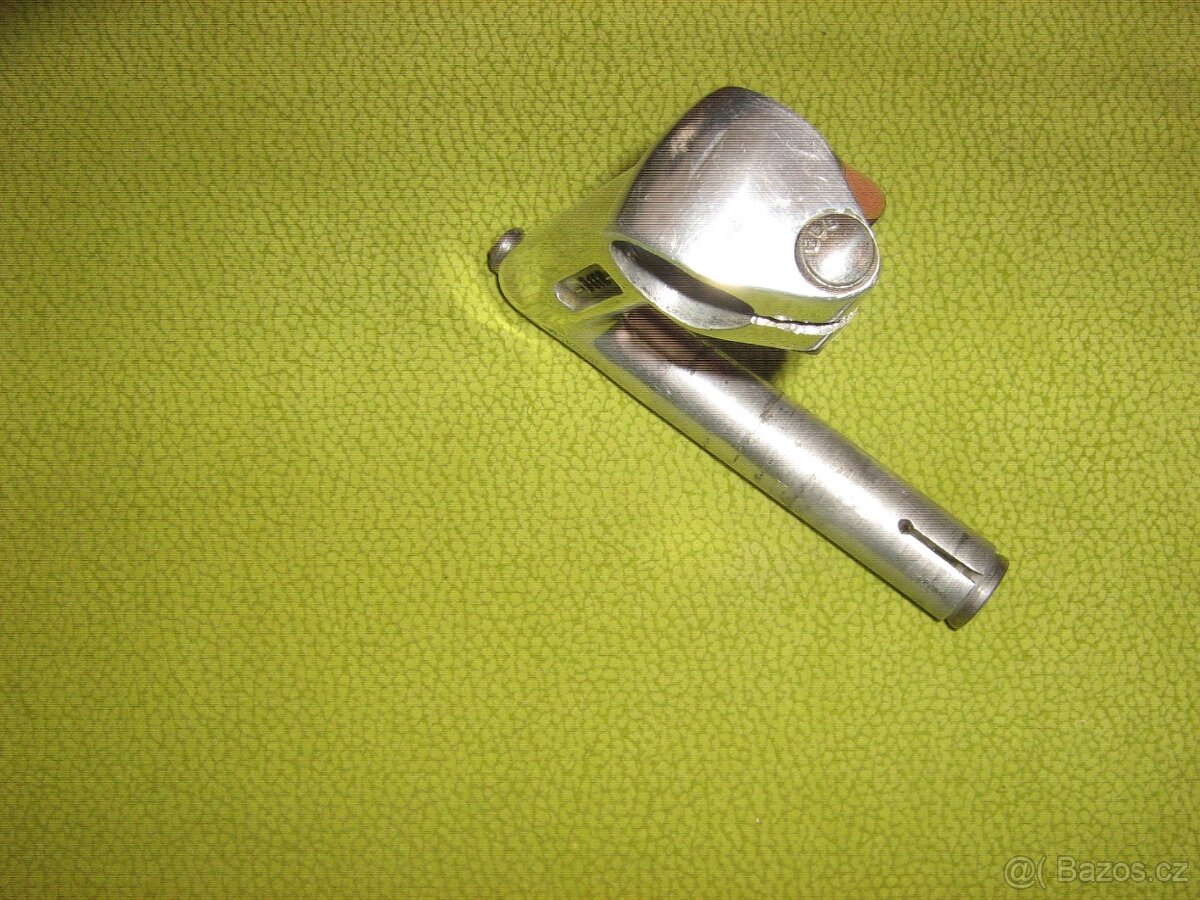 představec 3ttt - 3