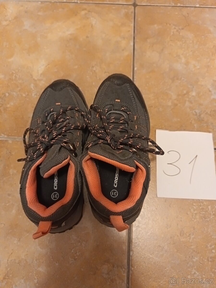 Trekové boty vel 31. - 3