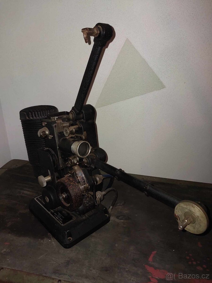 Stará promítačka - 3