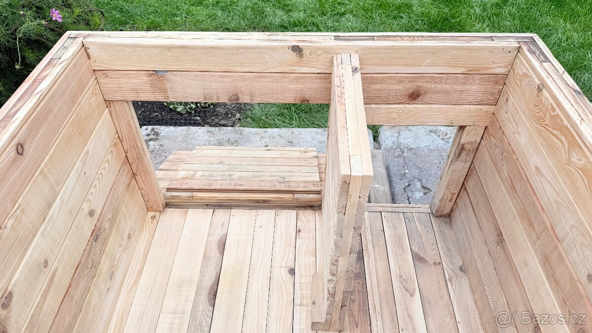 Zateplená bouda s předsíní pro psa - 3