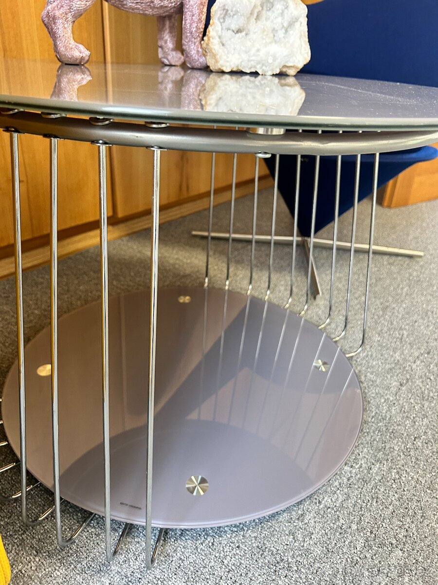 Konferenční stolek - šedé sklo - 3