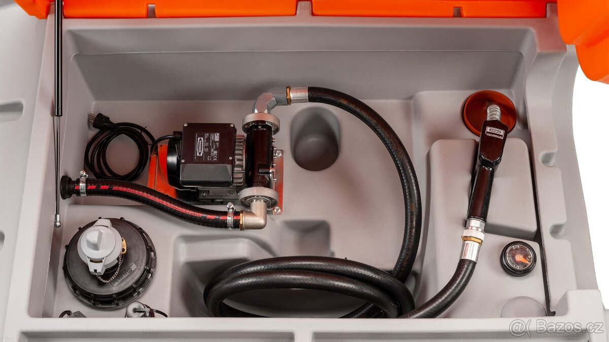 Mobilní nádrž na naftu 980 litrů - 3