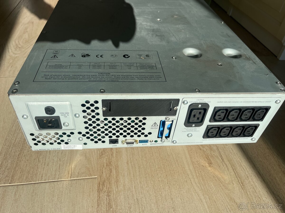 Smart UPS APC 2200XL - 3