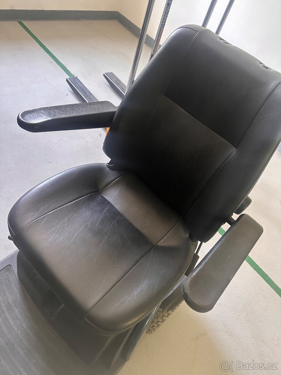 Elektrický invalidní skútr - 3