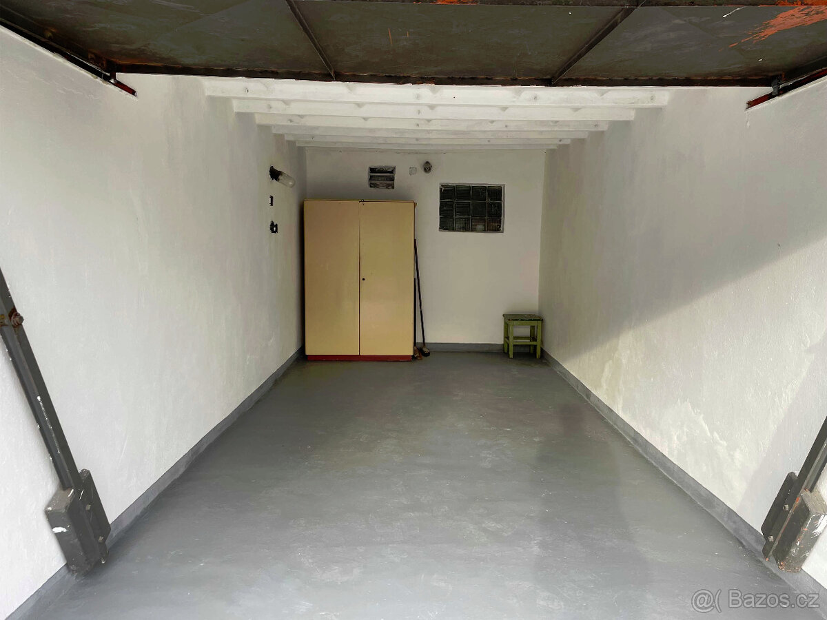 Pronájem garáže - Plzeň Doubravka - 3