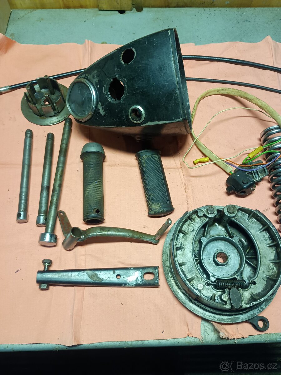 Díly na ČZ175/477 + nějaké díly Jawa/ČZ - 3