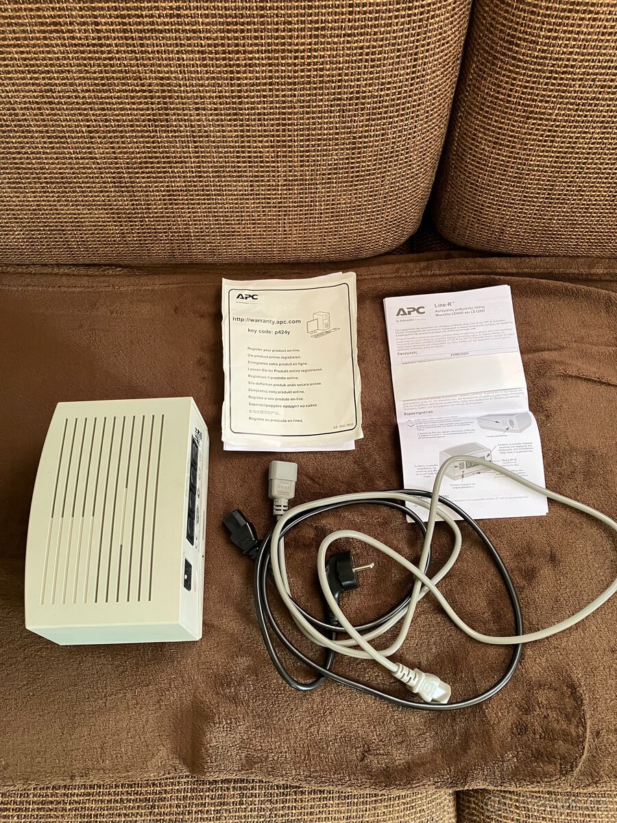 APC Liner-R 1200 - 3