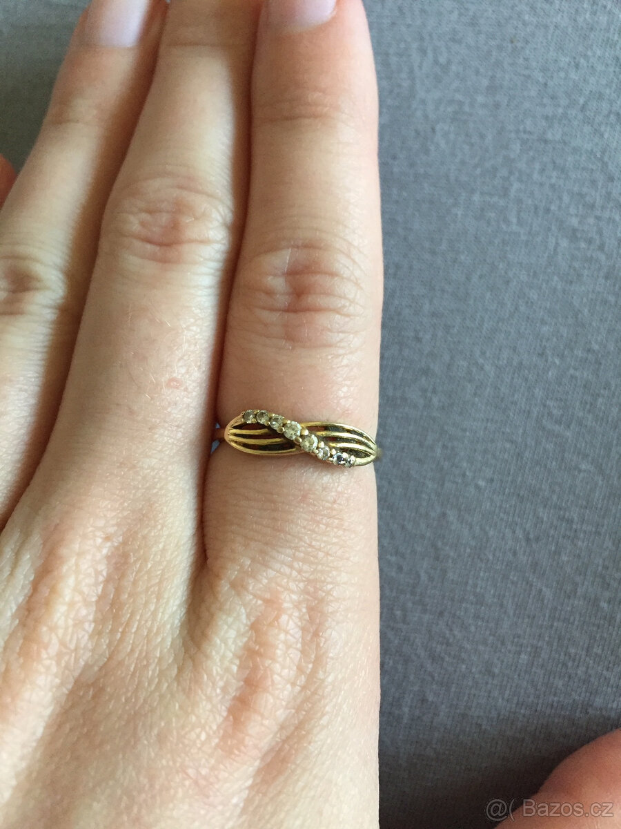 Prodám zlatý prsten se zirkony - 3