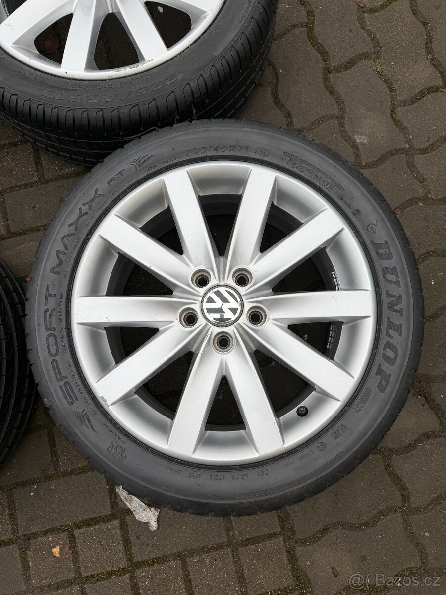 ORIGINÁL Alu Volkswagen PORTO R17, 5x112 - TOP STAV - 3