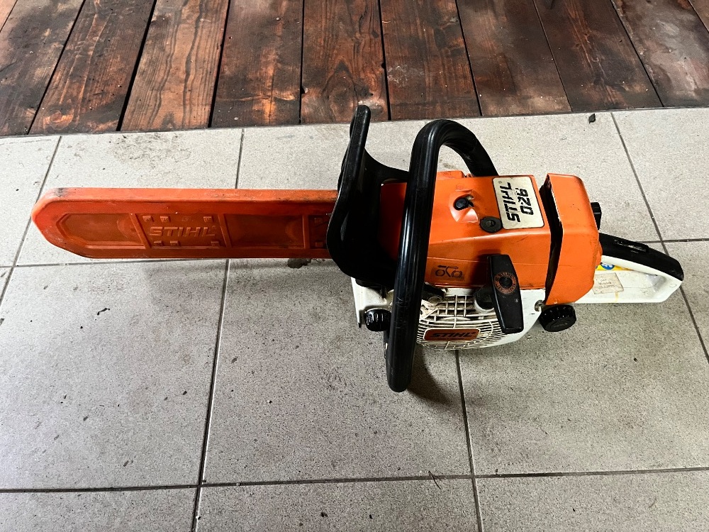 kvalitní pila Stihl 026 - 3