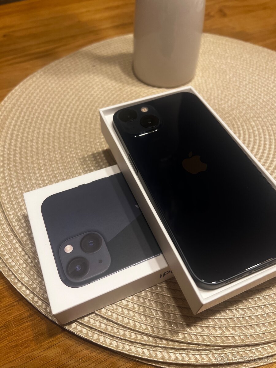Prodám iPhone 13 – Midnight, 128 GB - 3