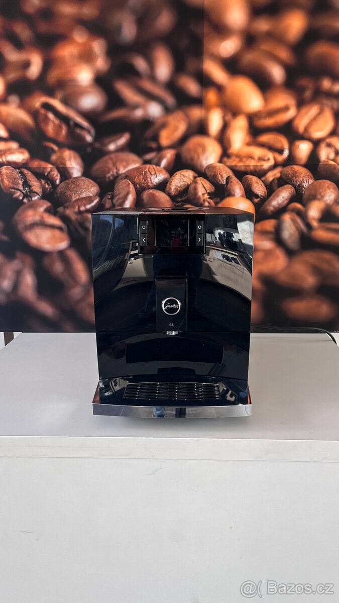 Jura C8 - předváděcí model (záruka, odpočet DPH) - 3