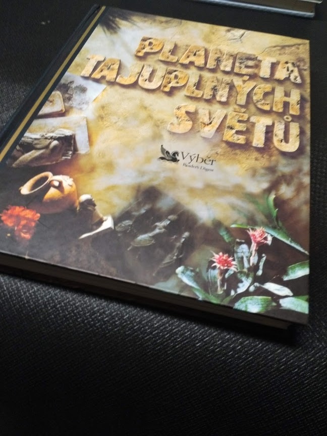 Knihy, encyklopedie, mapy - A2 - 3