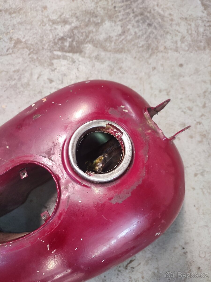 Nádrž Jawa ČZ 175/356 - 3