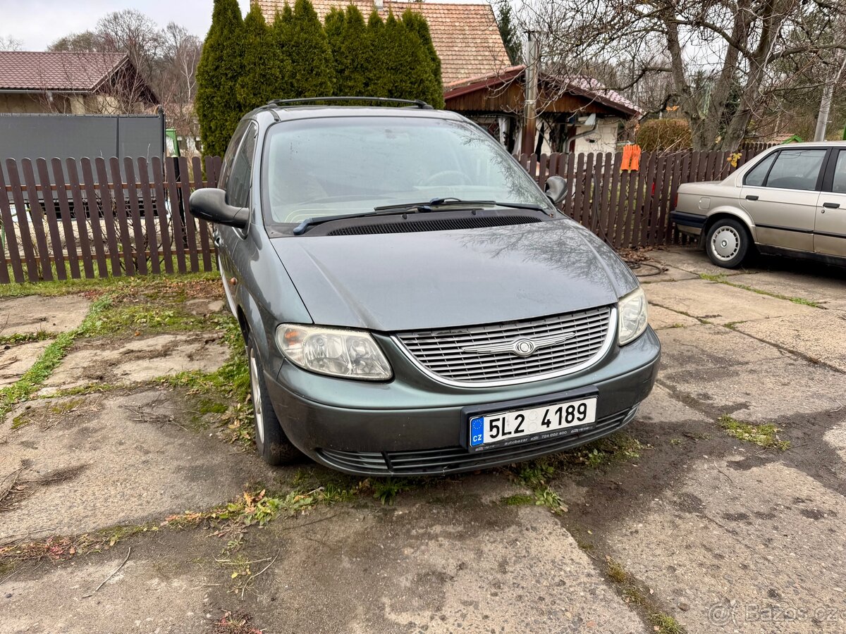 CHRYSLER GRAND VOYAGER - 3