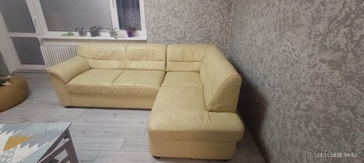 Kožená rozkládací sedačka - 3