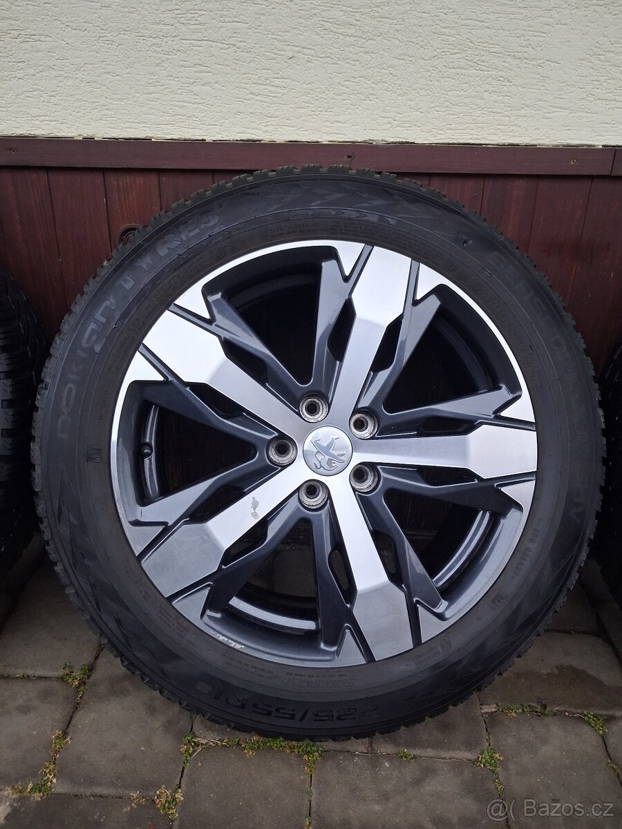 225/55 R18 98V - 3
