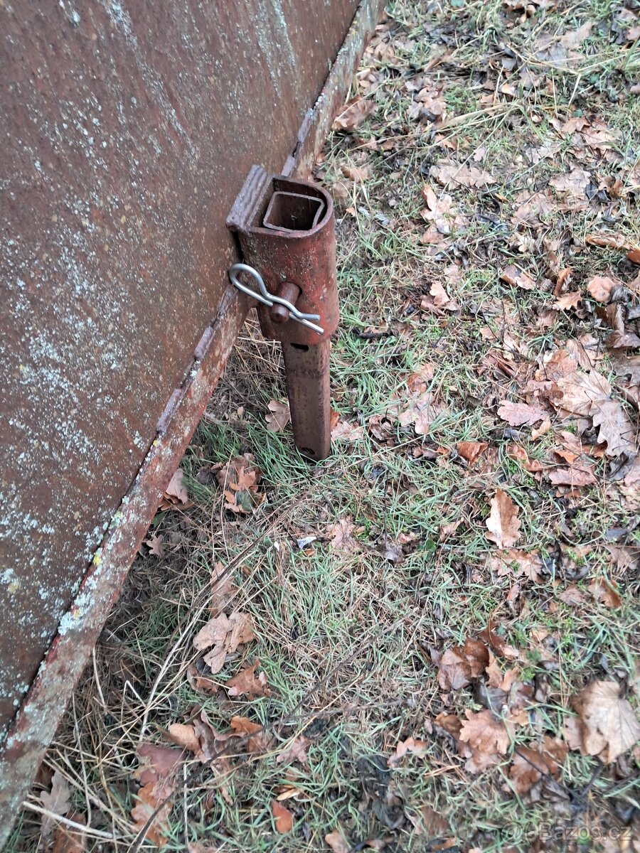 Kára návěs vlek - 3