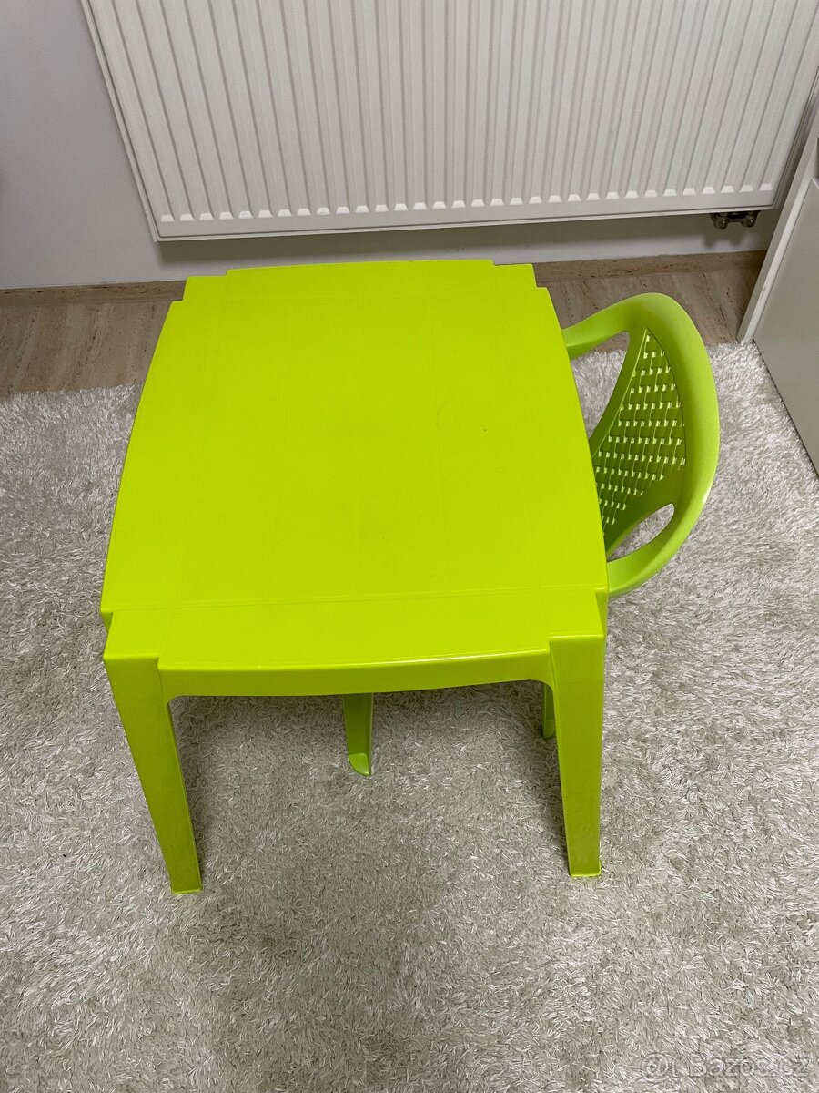 Dětský stůl + židle - 3