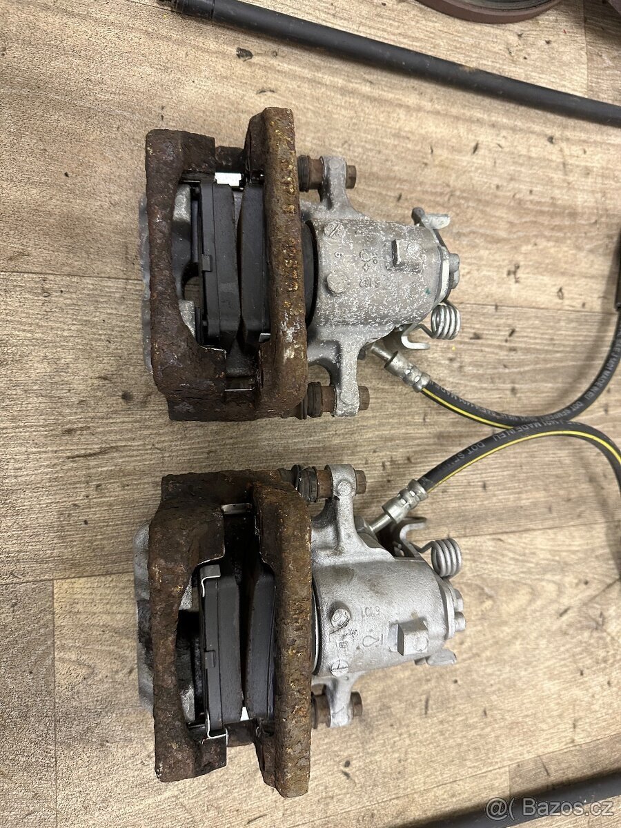 Opel Insignia zadní brzdy - 3