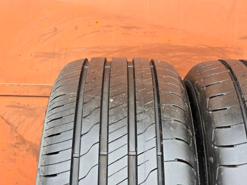 Letní Goodyear 205/55/16 - 3