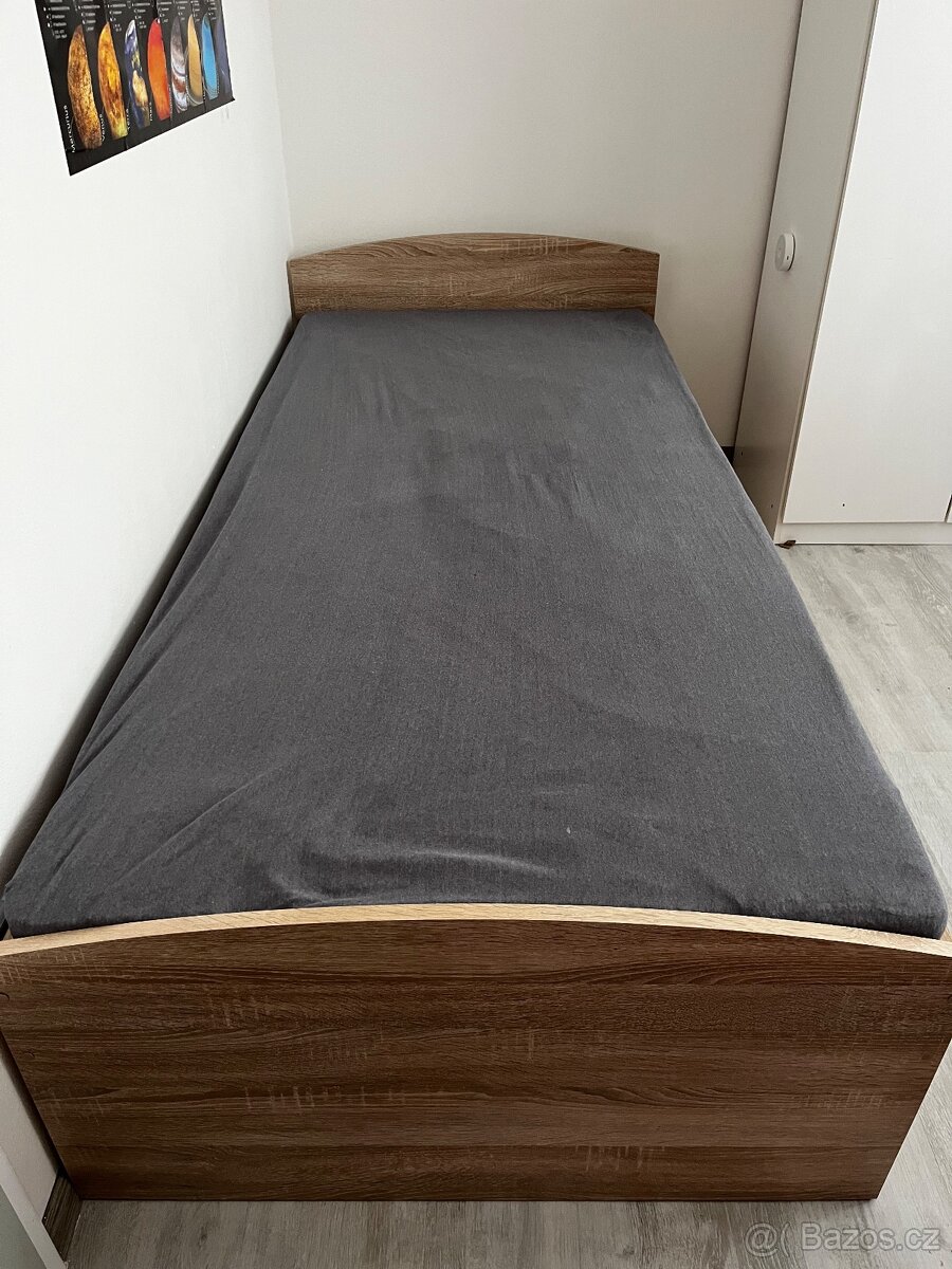 Postel s úložným prostorem - 3