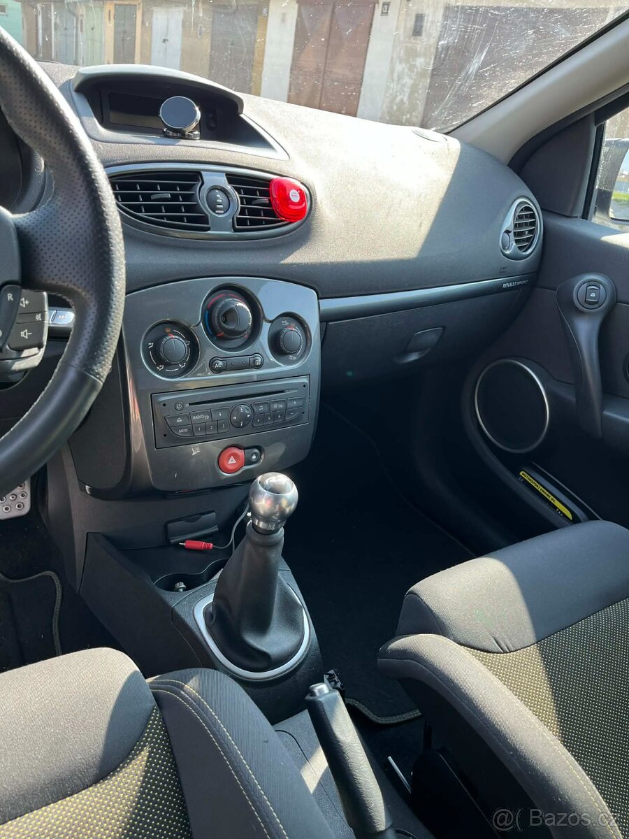 Renault Clio RS - 3