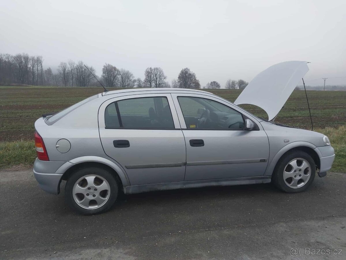 Opel Astra G - 3