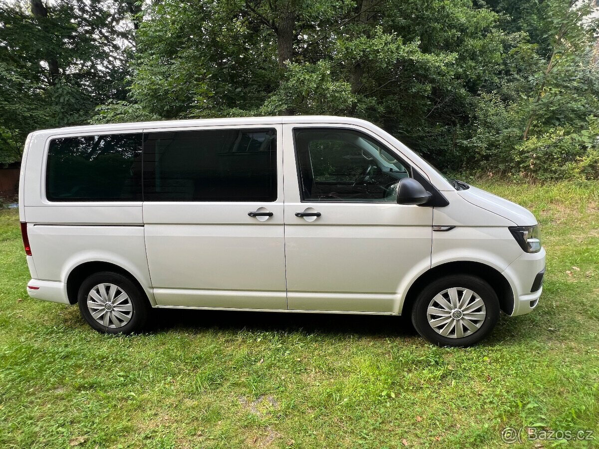 VW Multivan T6 2019, 110kw,manuál, 126900 km, servis jen VW - 3